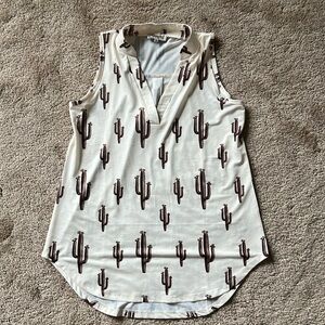 Cute cactus top!!
